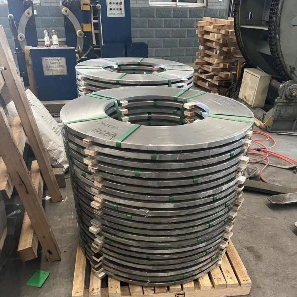 S31803 S32205 2205 Duplex Steel Strip Coil 0.3-3mm Duplex 2205 Stainless Steel Strip