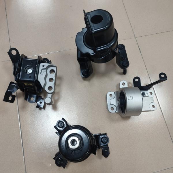 12371-25020 12371-25011 12371-F0070 Motor traseiro montado To-yota Camry V7 17-23