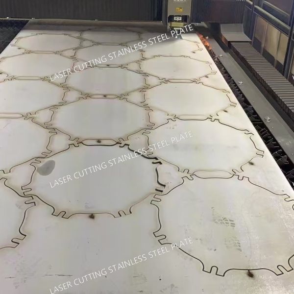 Alloy 321 Stainless Steel Plate Laser Cutting Round Square With Holes Thickness 10mm Stainless Steel Plate