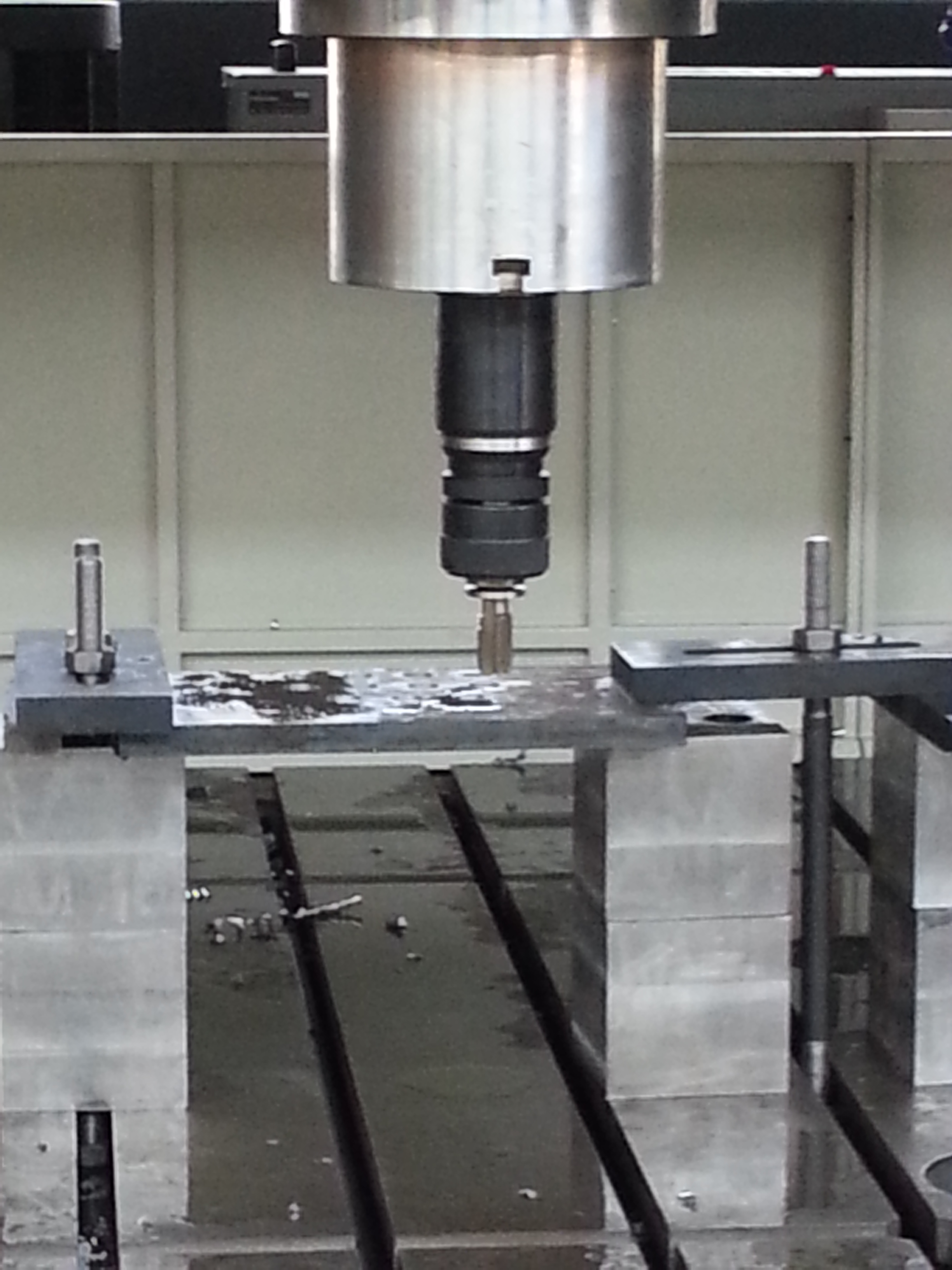 Тип портала филировальной машины высокоскоростной двойной плиты CNC шпинделя сверля передвижной гибкий