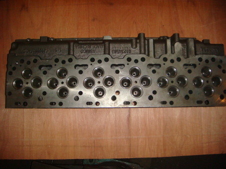 Cummins engine parts , 6L Cummins Cylinder Head C4929518