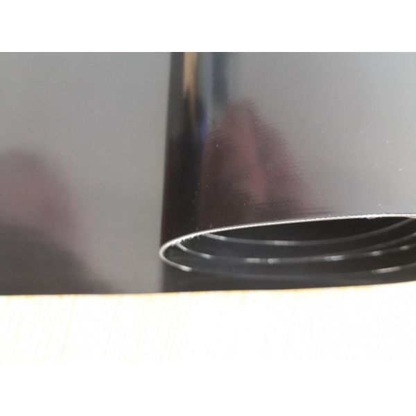 Свернутый лист резины черноты НБР сопротивления топлива