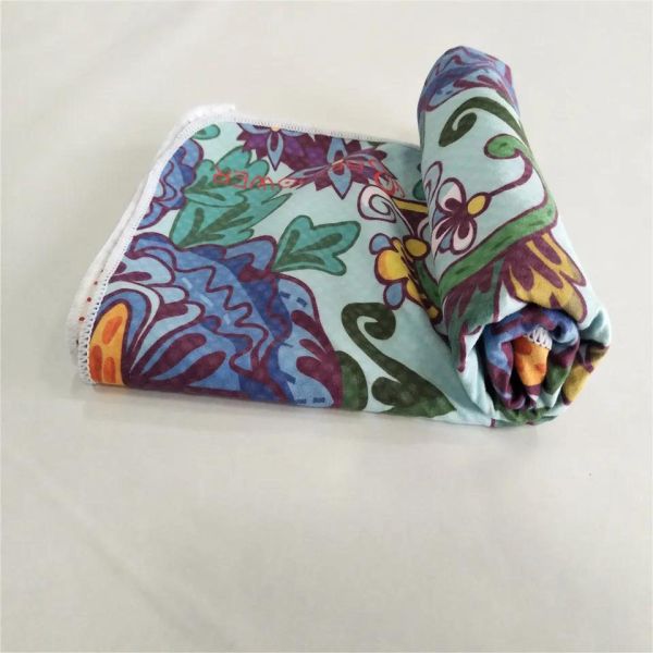 Environment Friendly Cloth Hot Yoga Custom Printed Sweat Absorbing Sports Microfiber Yoga Towel