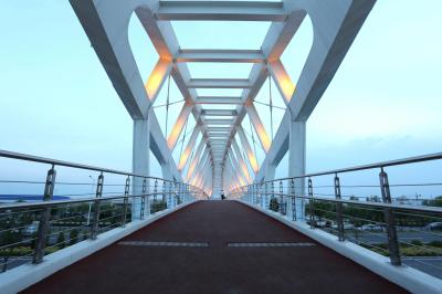 Welded Steel Box Girder Bridge For Heavy Traffic Long Spans Low Maintenance