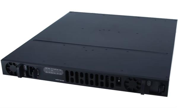 Roteador de serviços integrados gerenciados 100% original ISR4431/K9 com 7.4GBPS