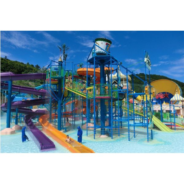 Interactive Water Village: The Ultimate Family-Friendly Water Playground