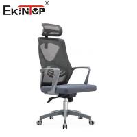 Cadeira de escritório de malha ergonômica cinza com apoios de braço de PP 10 anos de garantia