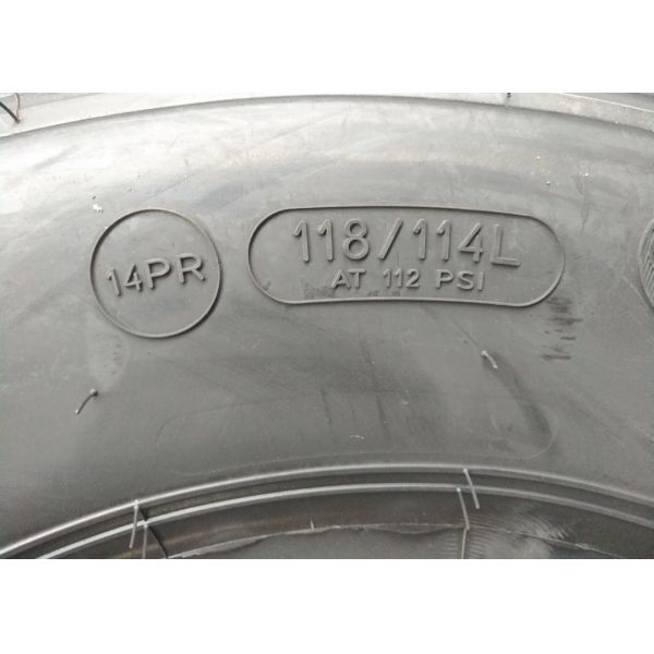 16 Inch Rim Steel Radial Tires Black Color Excellent Wear Resistance High Durability