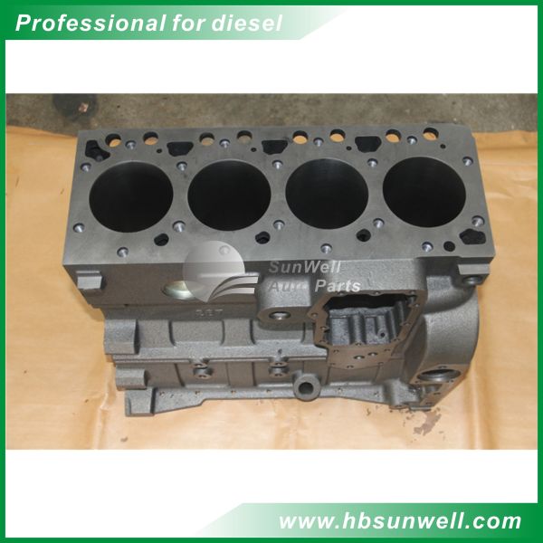 Dongfeng Cummins 4BT3.9 Diesel Engine Cylinder Block 3903920 Stainless Steel