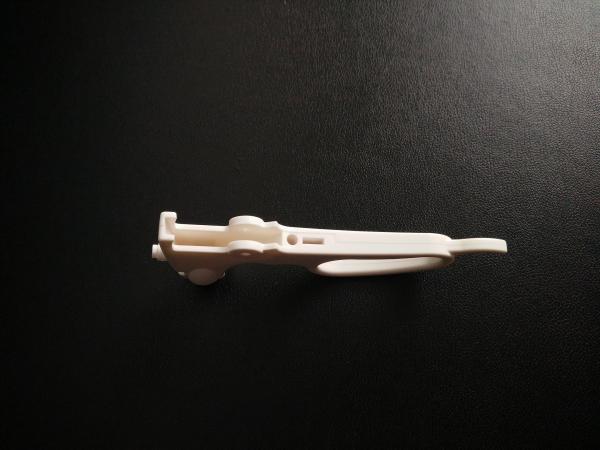 Precision Medical Plastic Molding Parts White Color , Threaded Inserts Plastic Molding