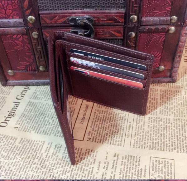 BM Embossed 11x9.5cm Mens PU Leather Wallet Card Holder Handcrafted EN17