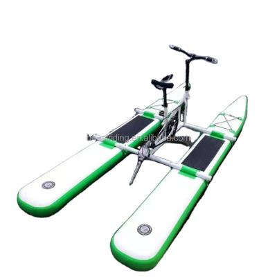 Desportos aquáticos ao ar livre Bicicleta aquática de metal com bicicleta de hélice flutuante inflável