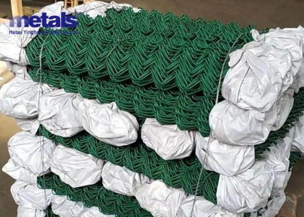 Cercas personalizadas Cyclone Wire Mesh Vinil revestido Chain Link Cercas 5ft Verde