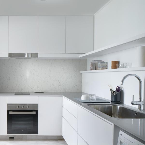 Custom White PVC Kitchen Cabinet MDF Door Panel Water Proof