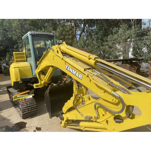 Kawasaki Hydraulic Valve 5.5 Ton Yanmar Excavator Vic55 at for Construction Projects