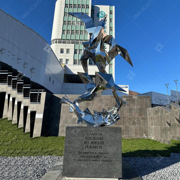 Mirror Polished Stainless Steel Monument Sculpture Flying Seagull And Fish Sculpture
