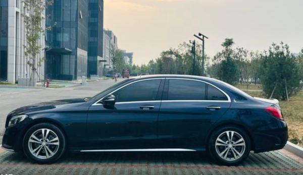 Mercedes-Benz Classe C 2017 C 200 L Sports Edition Beijing Benz Carro de tamanho médio gasolina 2.0T 184 cavalos L4