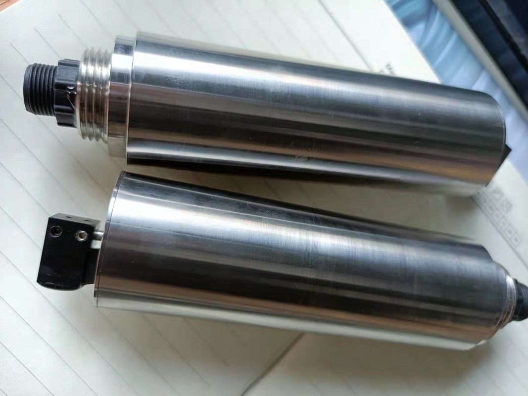 Ультрафиолетов масло флуоресцирования в масле датчика 0.1ppm воды в детекторах воды
