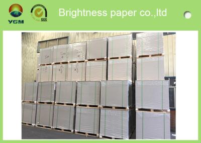 Anti Curl Clay Coated Kraft Paper , Smooth Cardboard Backing Sheets For Present Case