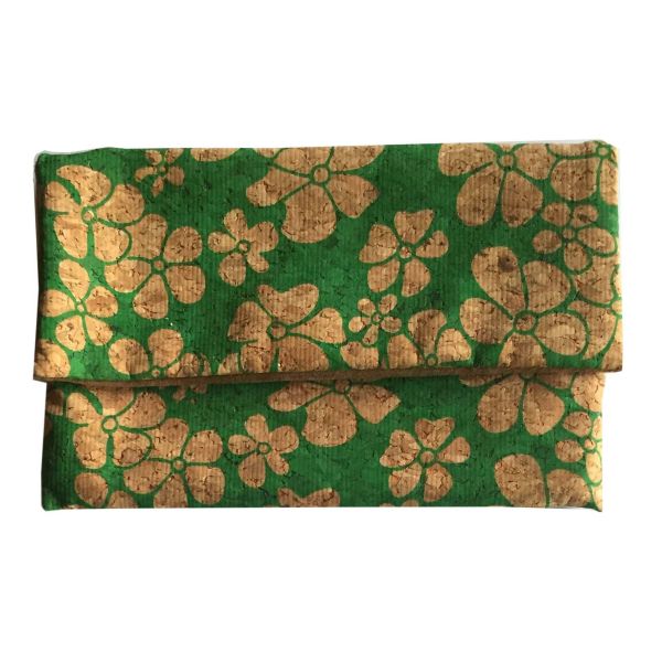 Modern style Cork clutch 6.7''x4.5'' with button closure, customized color is