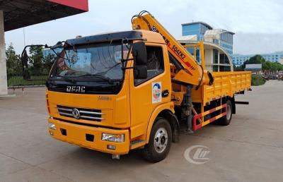 120HP o guindaste telescópico pequeno, caminhão telescópico do crescimento de 4t Dongfeng montou o guindaste