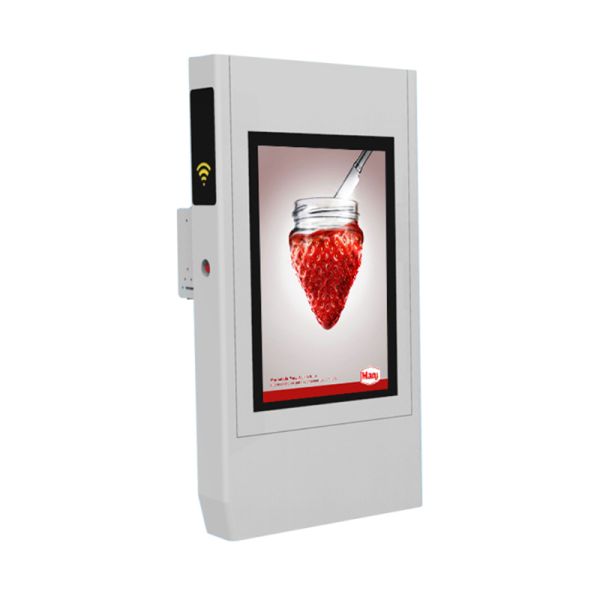 Outdoor Advertising Kiosks Displays With Mobile Charging Function