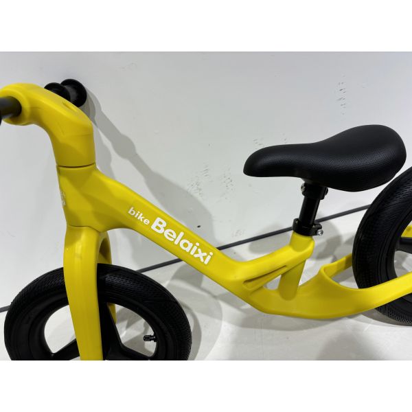 Une selle confortable sans frein, parfait pour les enfants