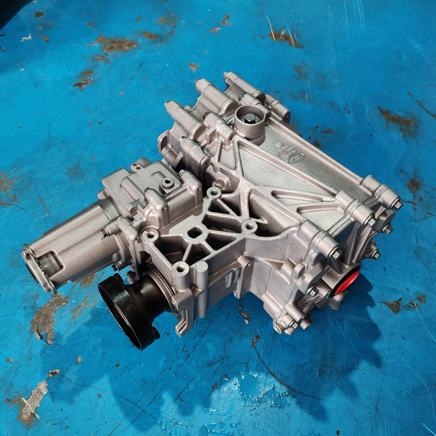 Remanufactured Rear Differential Assembly LR061681 G/R 2.58 Ratio For Land Rover Range Rover Evoque