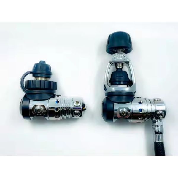 Brass Construction DIN Scuba Diving First Stage Regulator For Diver Traning