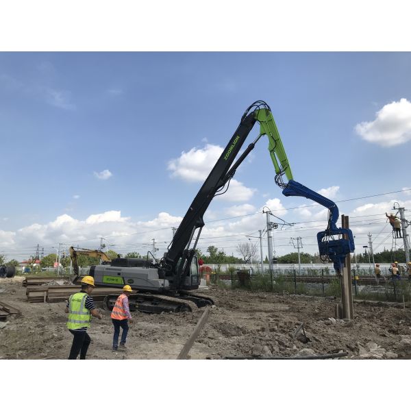 3.15T Excavator Mounted Pile Driver  For Environment Friendly Construction