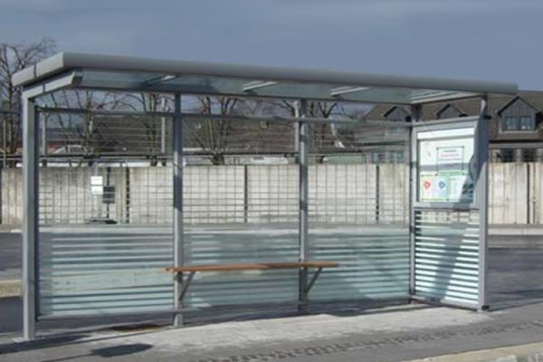 Galvanized Steel Pipes Temporary Bus Shelter , Diverse Popular Waiting Shed Design