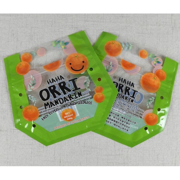 Customized Anti-Fog Fruit and Vegetable OPP Colorful Zipper Hanger Poly Bags with Gusset