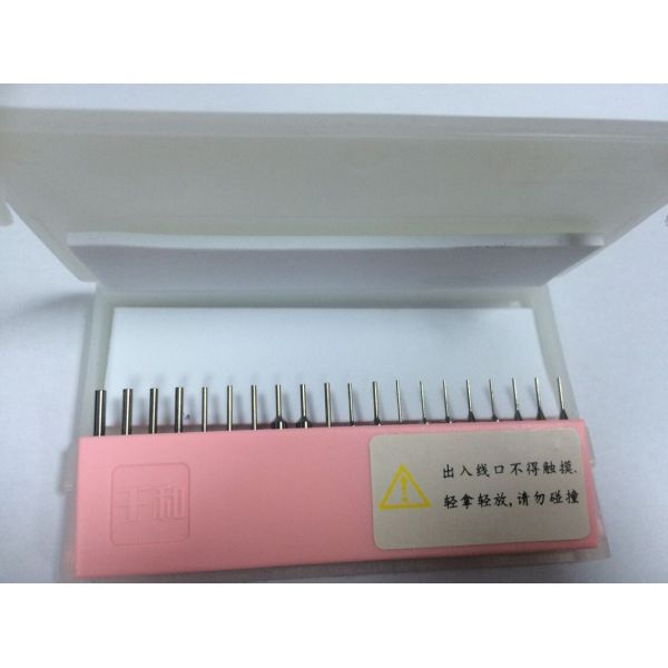 La guía de alambre de enrrollamiento del carburo equipa con inyector tamaños de encargo de las formas especiales