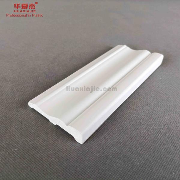 Portas interiores da decoração impermeável branca do molde da guarnição do PVC para a sala