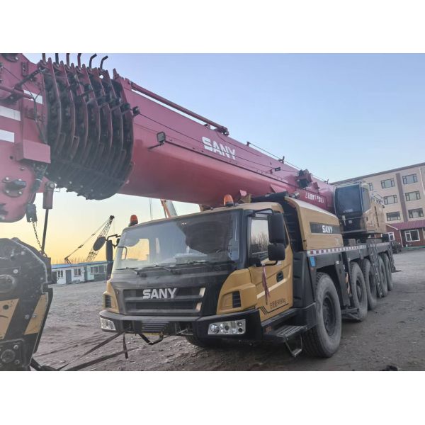 2022 Sany Used Crane SAC2000C8 Main Boom: 85m Jib: 24m Counterweight: 70 Tons Excellent Working Condition.