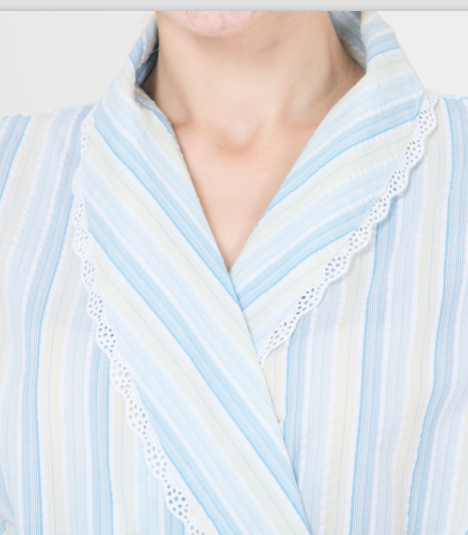 Beautiful 3 4 Sleeve Nightdress , Womens Night Robes With Lace Placket 5CM Waist Tie