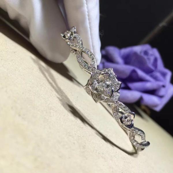 PIAGET  brand  jewelry Piaget Rose bracelet in 18K white gold set with 190 brilliant-cut diamonds (approx. 1.32 ct).