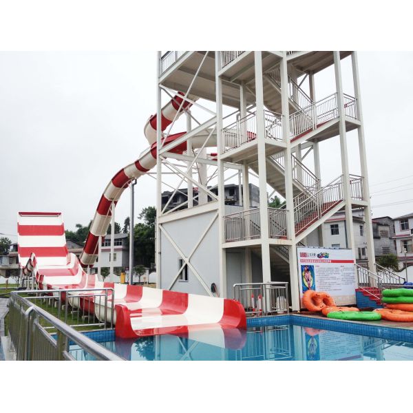 Giant Aqua Park Equipment Exciting Swwiming Pool Fiberglass Waterslides For Kids