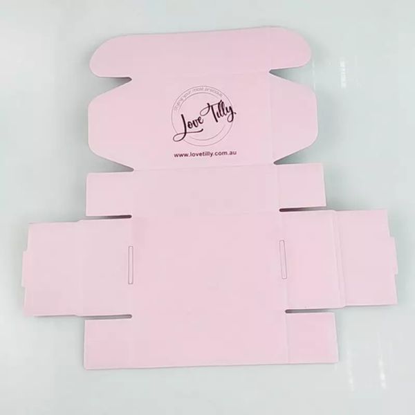 Embossing Carton Printed Paper Packaging Box For Shipping Goods