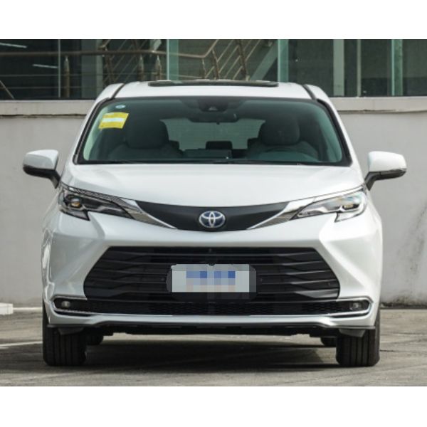 TOYOTA Sienna 2023 2.5L Hybrid Shushi version 5 Door
