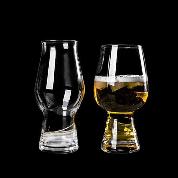 Verres sans danger pour les aliments. Verres de bière personnalisés de 12 à 17 onces. Vente en gros directe d'usine. Options de prix en vrac B2B.