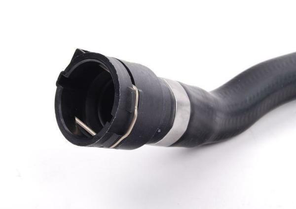 11531436410 Engine Parts Cooling Water Pipe for BMW 3 (E46)