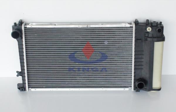 Custom car radiators Of BMW 520i 1988 , 1995 MT OEM 1712986 / 1719308 / 1723941