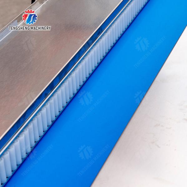 Leaves Vegetables Carrots and longitudinal root vegetables Onions Leafy vegetables Cabbage varieties Fruiting vegetables Saiko persimmon Fruit and Vegetable Pillow Packaging Machine
