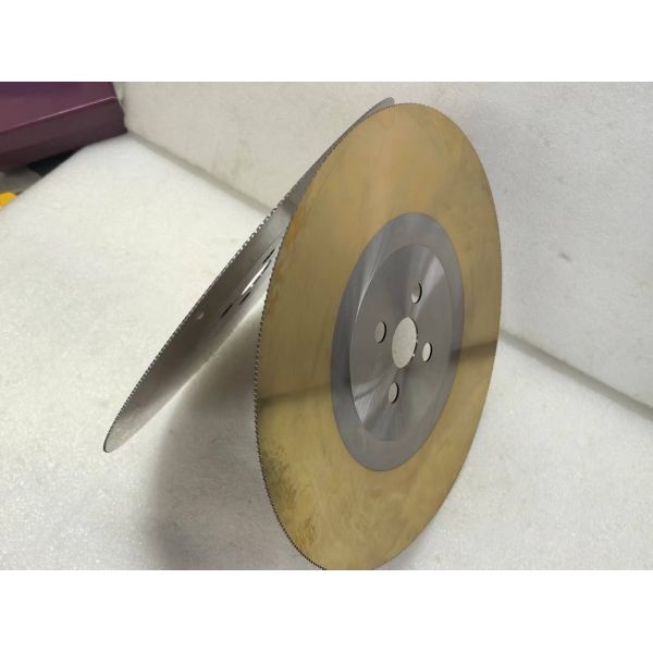 hss saw blade with 330 tooth used for cutting sealing strip, diameter 285mm,