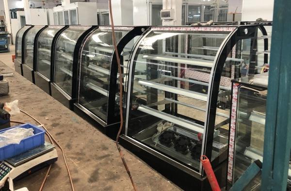 1.5M Arc Shaped Bakery Glass Showcase With Optional Led Lighting