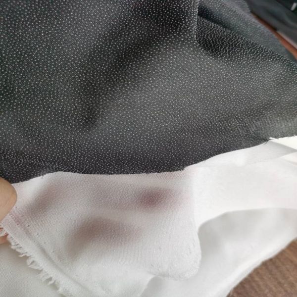 Изделие для переплетения интерлинингов Вкладки GAOXIN Fusible Woven Polyester 40gsm /-2g Custom Width