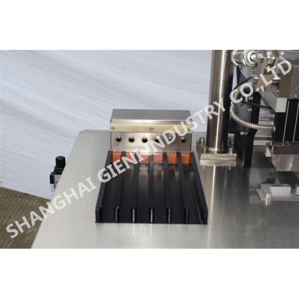 Машина прессформы губной помады машины завалки цвета прессформы металла 12 отверстий косметическая