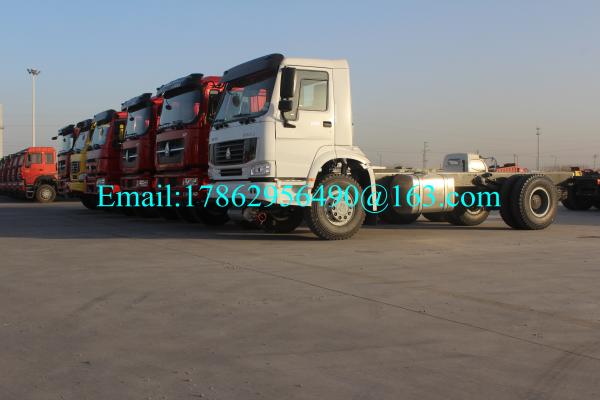 SINOTRUK Euro II 6x4 Prime Mover Truck With HW79 Cabin / HW15710 TRANSMISSION