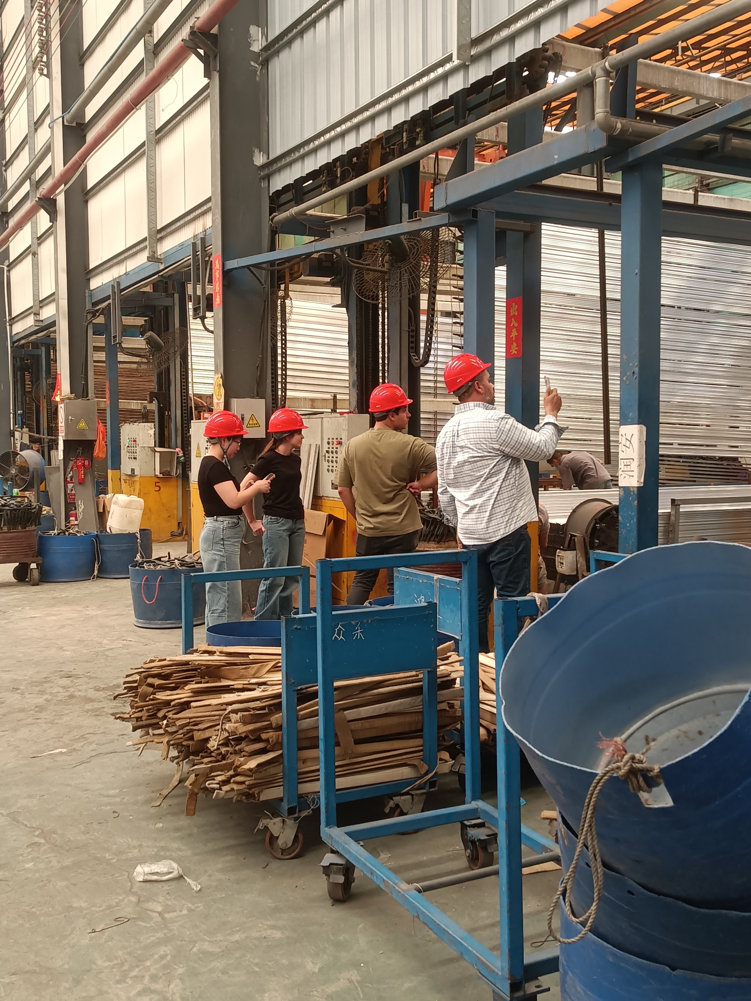 600-1500T/M Capacity Automotive Anodizing Line with 8-12μm Oxide Film for Interior Trim